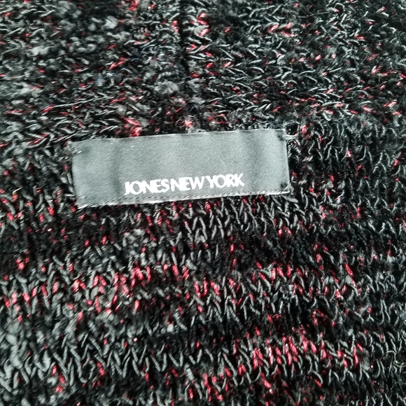 (2/$25) Jones NY variegated knit shiny black red streak cardigan (flawed) - Picture 6 of 10